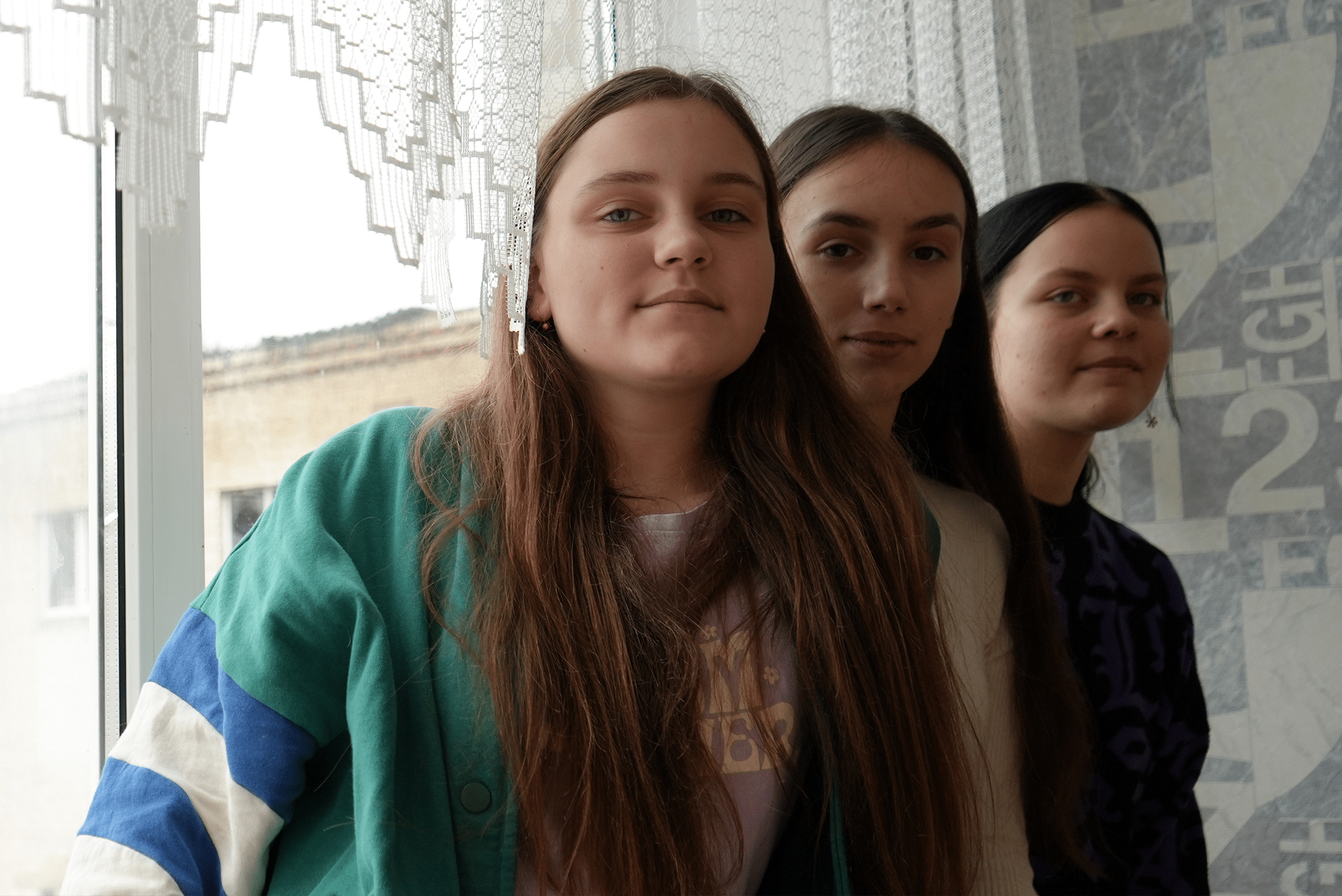 UCRANIA: UN AÑO DE CONFLICTO. LAS VOCES DE AMINA, NATYSHA Y ZENHYA