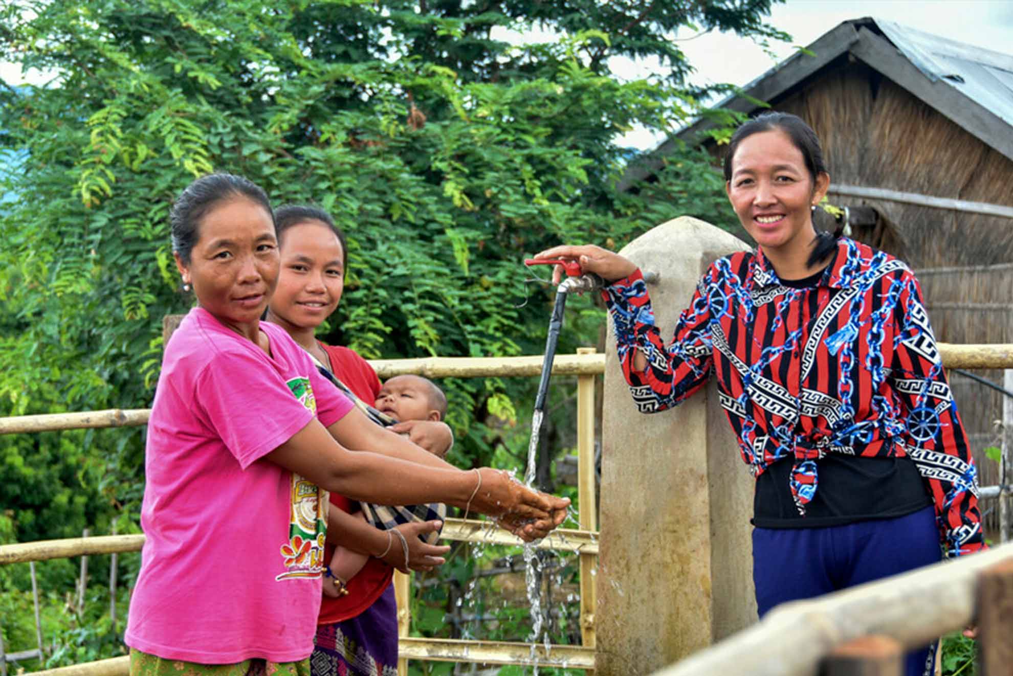 Facilitando el acceso a agua potable en una comunidad de Laos