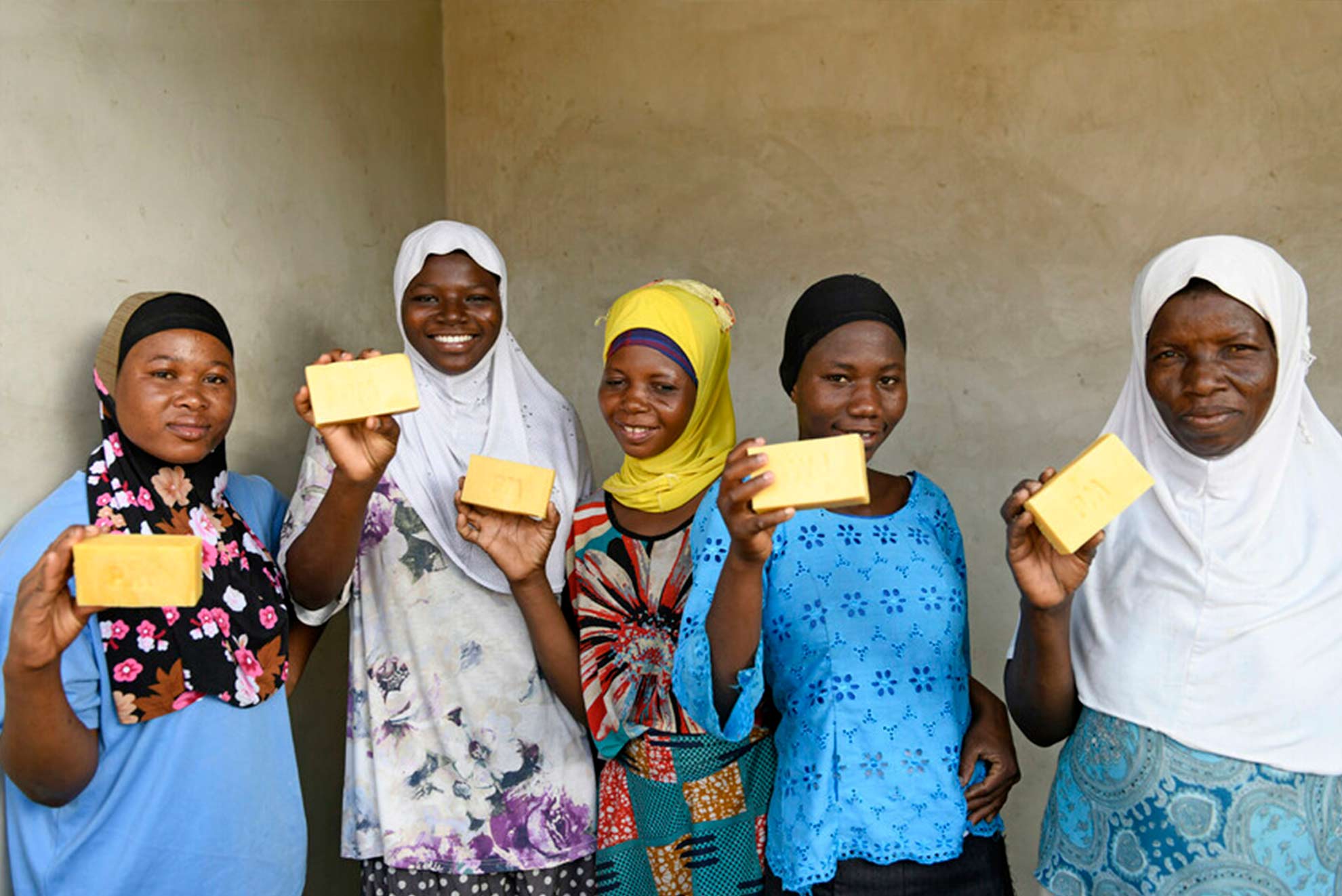 Un emprendimiento de jabones impulsa la independencia económica de las mujeres en Ghana