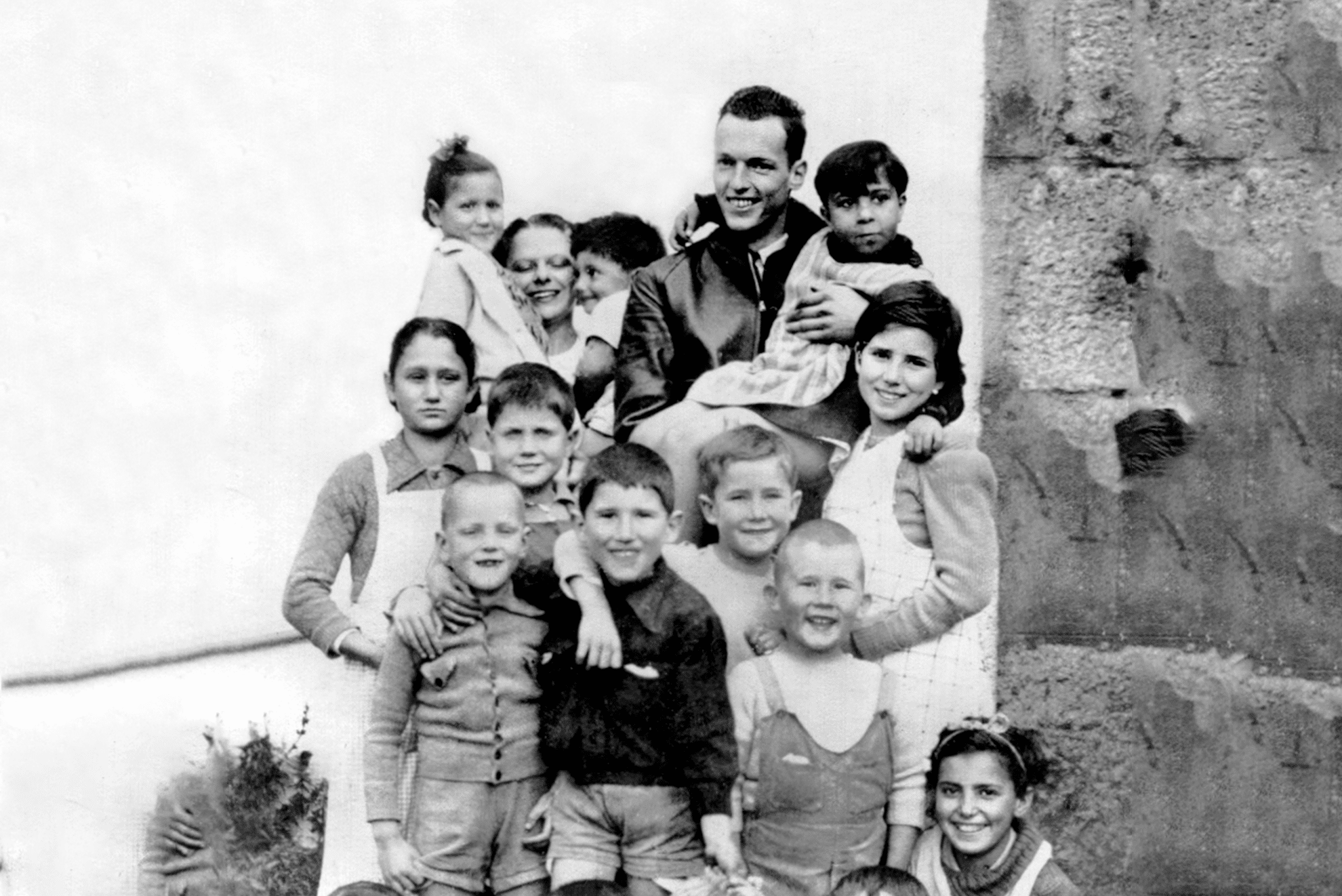 La historia de Plan International: ayudando a la infancia más necesitada desde sus inicios