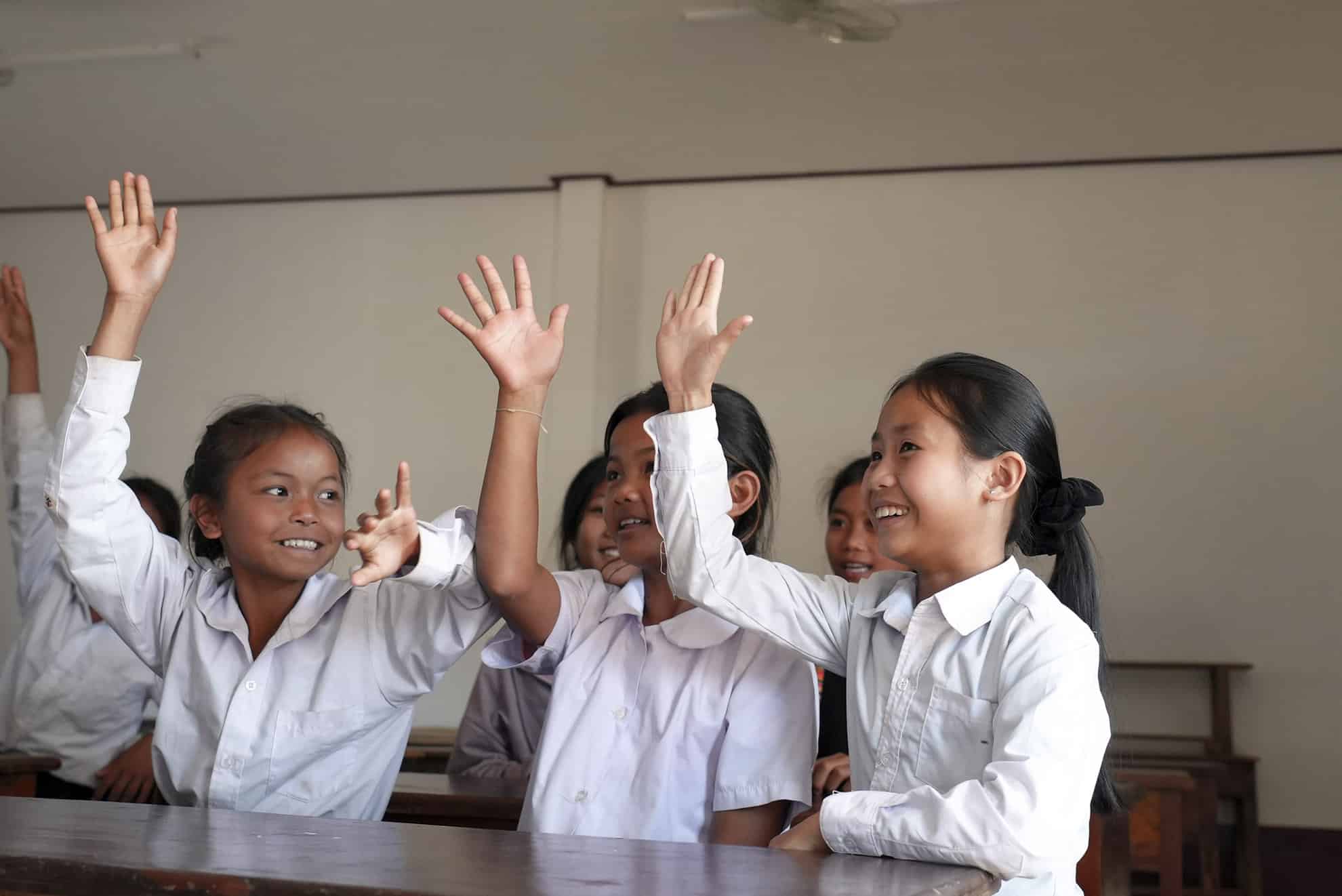 Laos: de un aula en ruinas a un lugar seguro para aprender