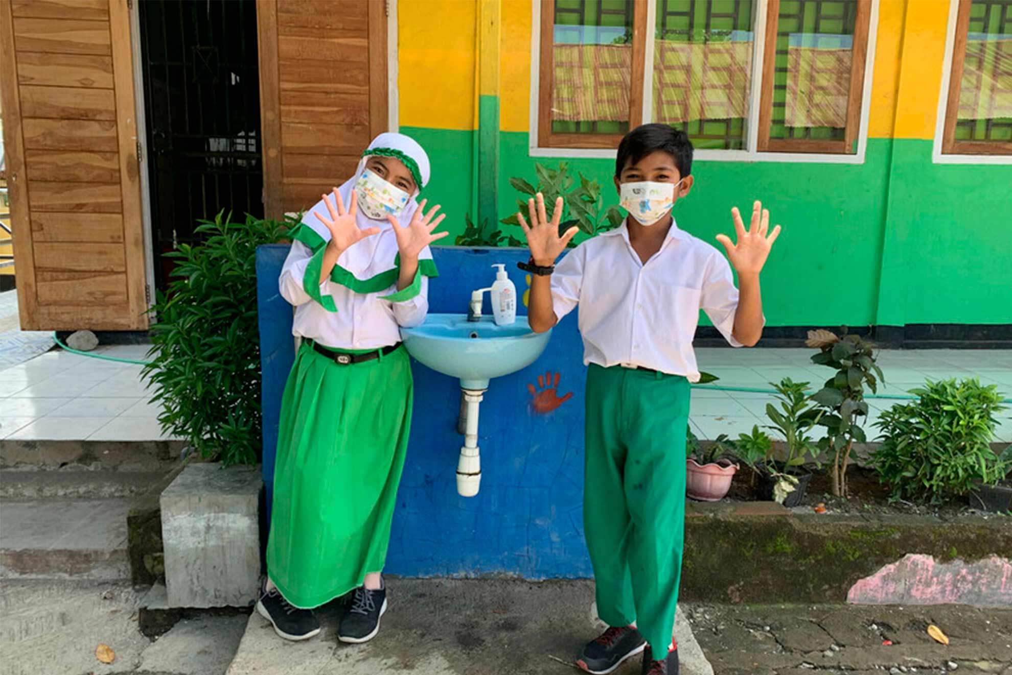 Indonesia: niños y niñas promueven buenas prácticas de higiene en su escuela