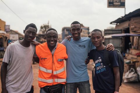 Los hombres que quieren hacer Kampala segura para las chicas