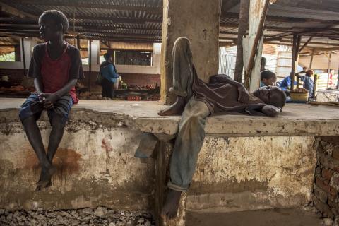 Infancia en Sudán del Sur: un presente en la calle, un futuro sin oportunidades
